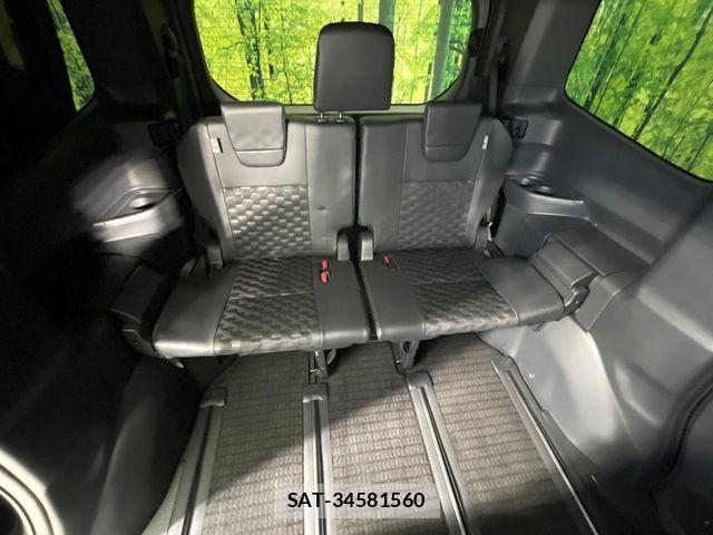 Toyota VOXY HYBRID 2025-04 6791747-10