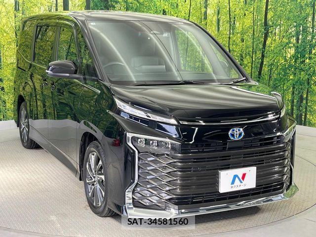 Toyota VOXY HYBRID 2025-04 6791747-17