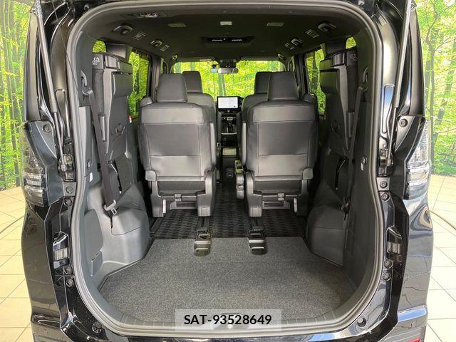 Toyota VOXY HYBRID 2024-12 6791758-10