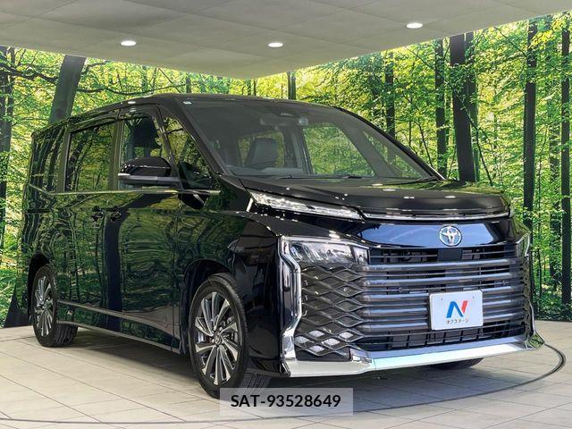 Toyota VOXY HYBRID 2024-12 6791758-16