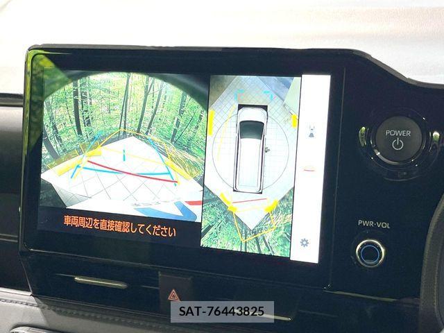 Toyota VOXY HYBRID 2023-10 6791754-3
