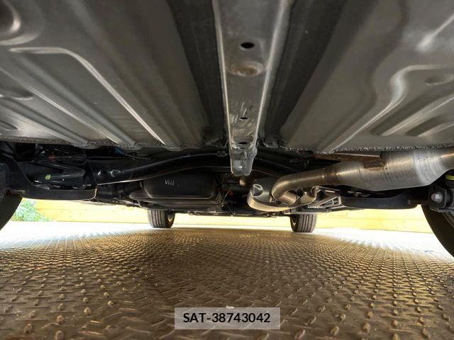 Toyota VOXY HYBRID 2023-01 6791744-18