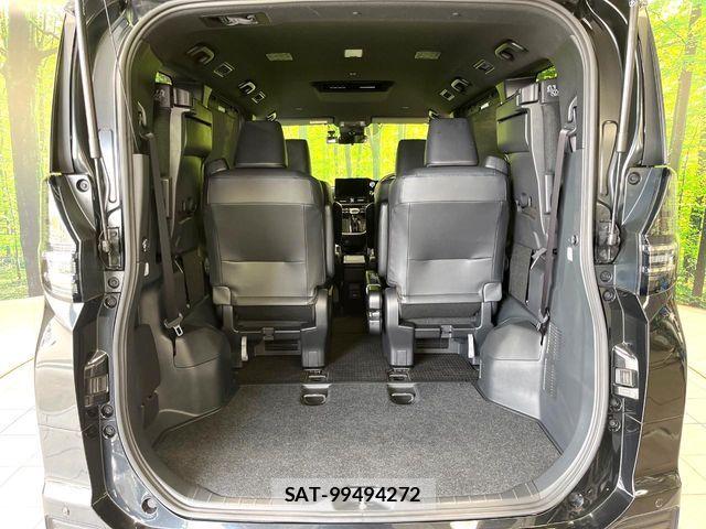 Toyota VOXY HYBRID 2022-11 6791768-10