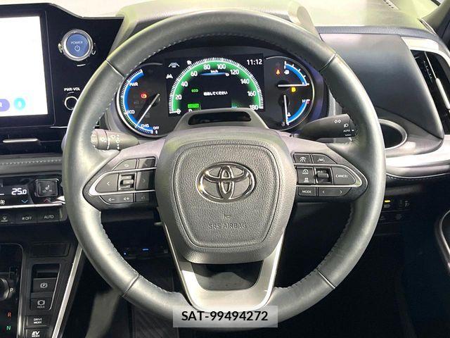 Toyota VOXY HYBRID 2022-11 6791768-11