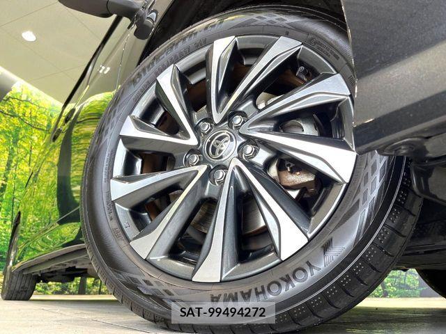Toyota VOXY HYBRID 2022-11 6791768-13