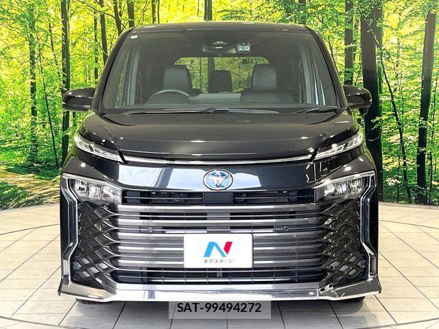 Toyota VOXY HYBRID 2022-11 6791768-14