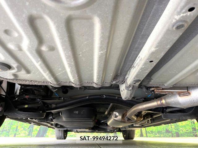 Toyota VOXY HYBRID 2022-11 6791768-18