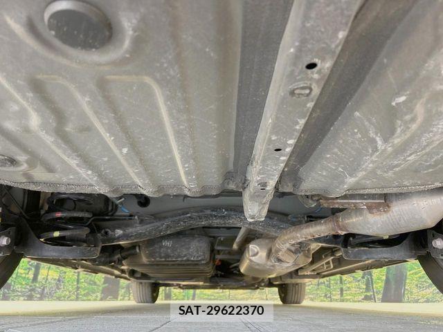 Toyota VOXY HYBRID 2023-04 6791767-18