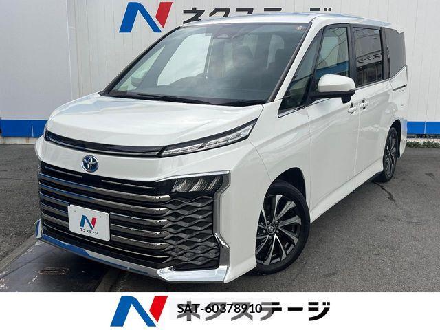 Toyota VOXY HYBRID 2023-12 6791760-0