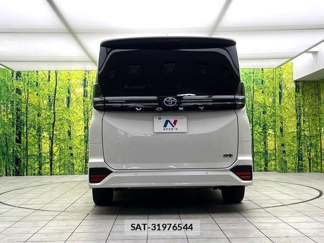 Toyota VOXY HYBRID 2024-01 6791751-15