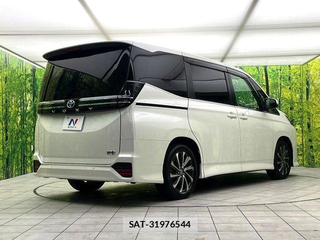 Toyota VOXY HYBRID 2024-01 6791751-17