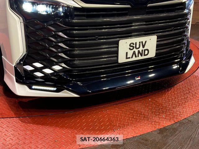 Toyota VOXY HYBRID 2023-04 6791753-2