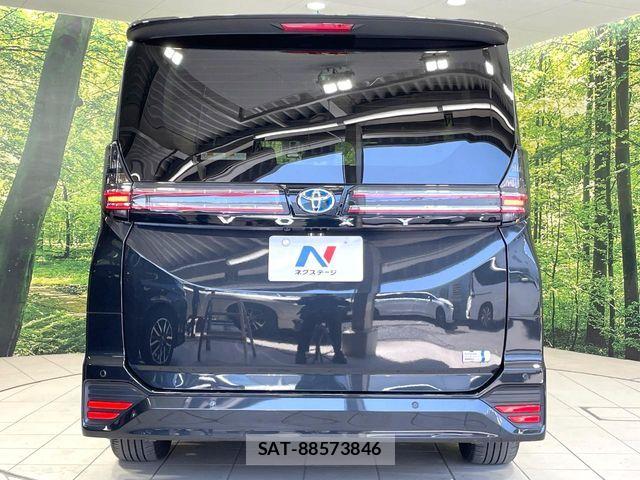 Toyota VOXY HYBRID 2022-03 6791771-15