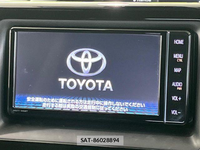 Toyota VOXY HYBRID 2021-02 6791780-4