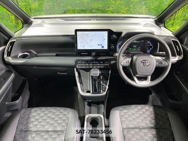 Toyota VOXY HYBRID 2025-01 6791742-1