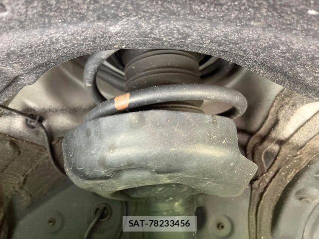 Toyota VOXY HYBRID 2025-01 6791742-19