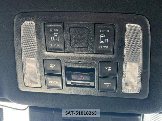 Toyota VOXY HYBRID 2023-02 6791770-7