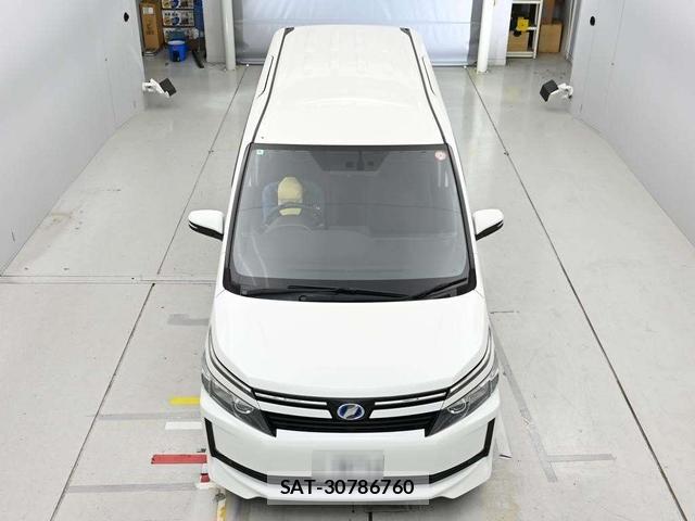 Toyota VOXY HYBRID 2014 6789013-7