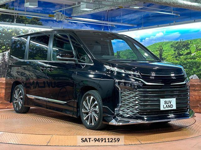 Toyota VOXY HYBRID 2023-08 6791745-16