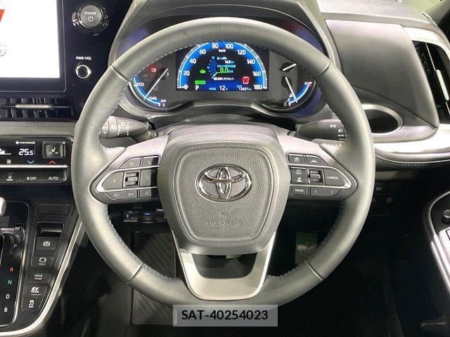 Toyota VOXY HYBRID 2025-04 6791749-11