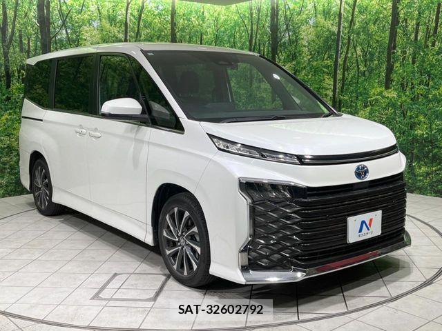 Toyota VOXY HYBRID 2023-02 6791752-16