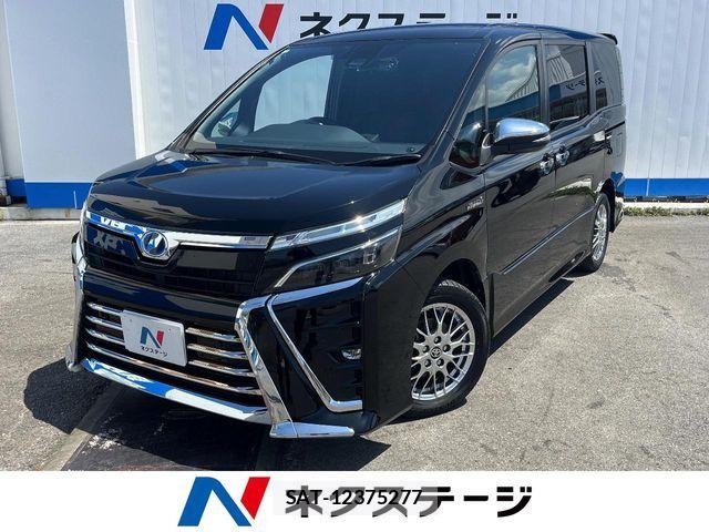 Toyota VOXY HYBRID 2020-03 6791786-0