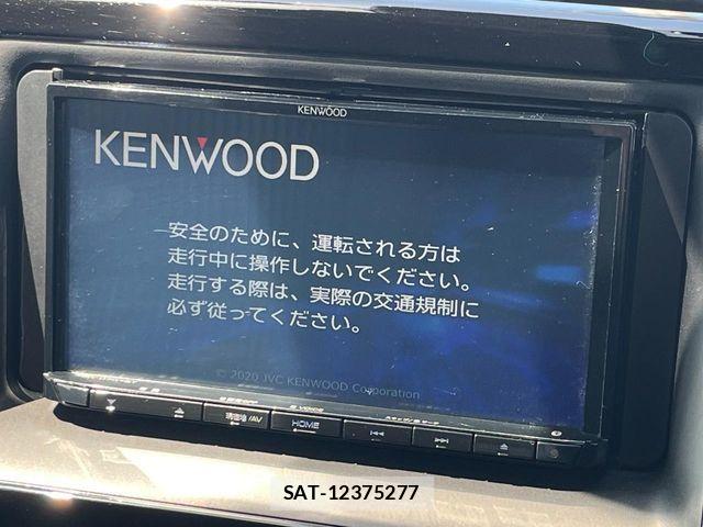 Toyota VOXY HYBRID 2020-03 6791786-3