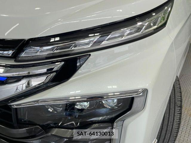 Toyota VOXY HYBRID 2023-06 6791763-12