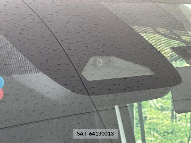 Toyota VOXY HYBRID 2023-06 6791763-3