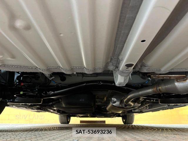 Toyota VOXY HYBRID 2026-04 6817966-18