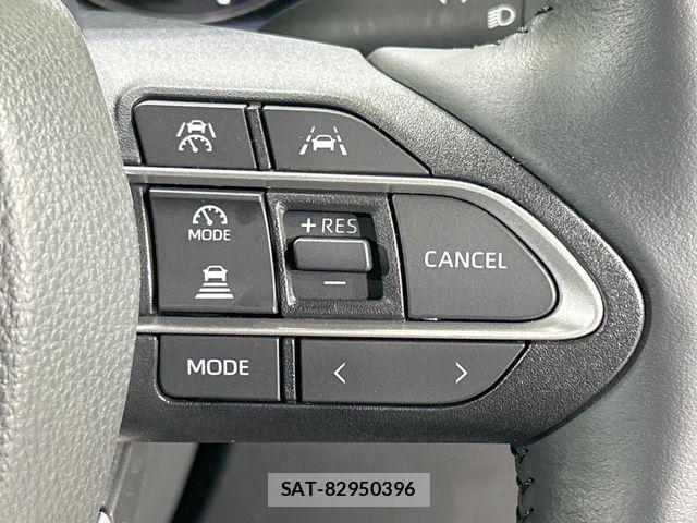 Toyota VOXY HYBRID 2024-03 6817970-6