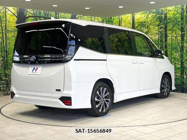Toyota VOXY HYBRID 2025-09 6817971-17