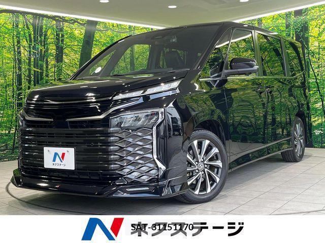 Toyota VOXY HYBRID 2023-08 6817980-0