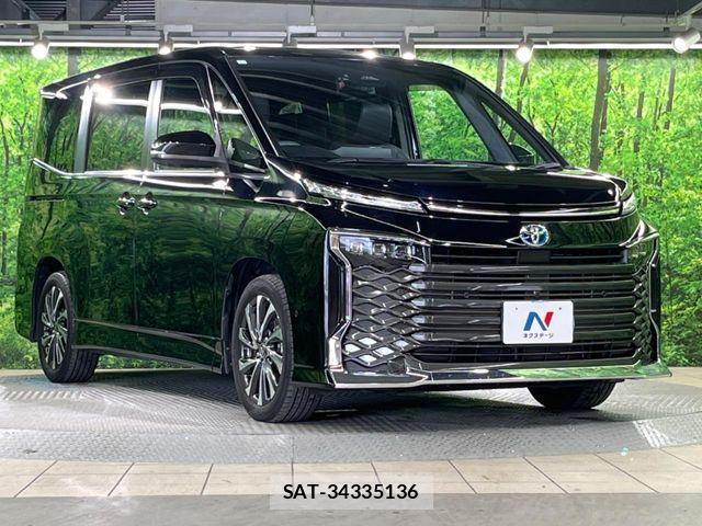 Toyota VOXY HYBRID 2023-09 6817979-15