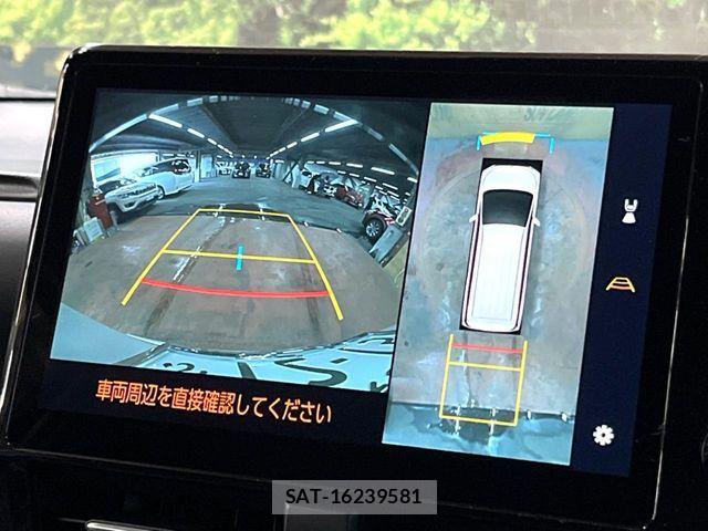 Toyota VOXY HYBRID 2023-09 6817972-4