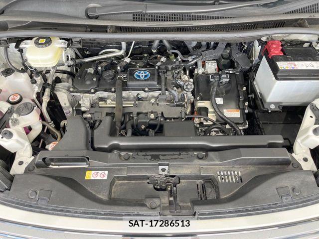 Toyota VOXY HYBRID 2023-05 6817981-17