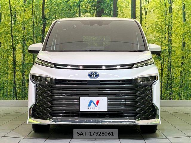 Toyota VOXY HYBRID 2024-03 6817994-14