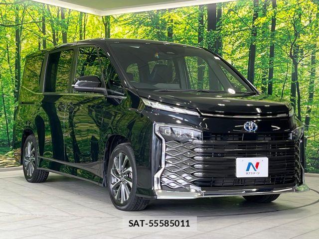 Toyota VOXY HYBRID 2022-09 6817986-16