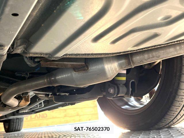 Toyota VOXY HYBRID 2022-12 6915264-19