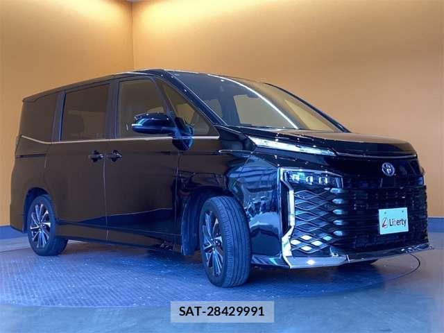 Toyota VOXY HYBRID 2023-02 6915275-9