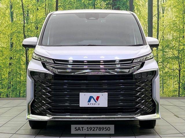 Toyota VOXY HYBRID 2024-02 6915269-14