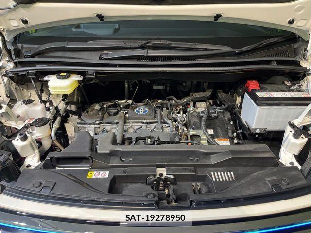 Toyota VOXY HYBRID 2024-02 6915269-18