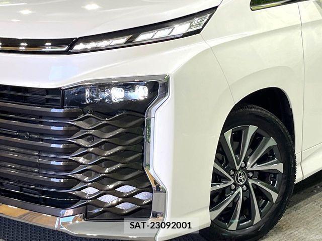 Toyota VOXY HYBRID 2025-10 6915271-12