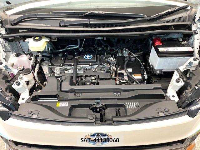 Toyota VOXY HYBRID 2023-08 6915266-17
