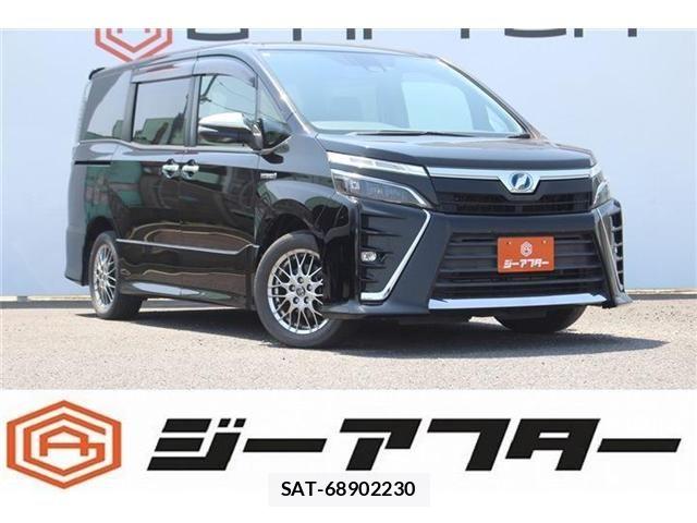 Toyota VOXY HYBRID 2018-06 6915313-0