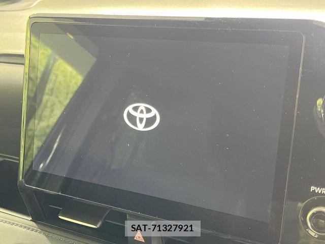 Toyota VOXY HYBRID 2024-05 6915262-2