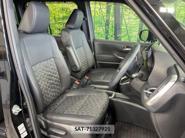 Toyota VOXY HYBRID 2024-05 6915262-7