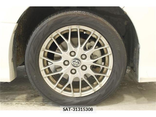Toyota VOXY HYBRID 2016-03 6915317-23