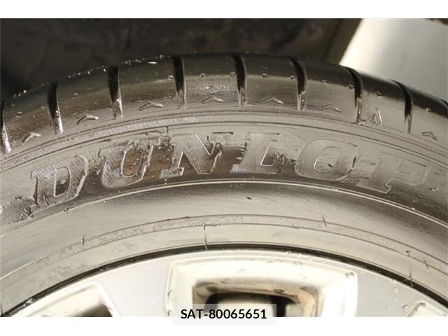 Toyota VOXY HYBRID 2023-02 6915289-25