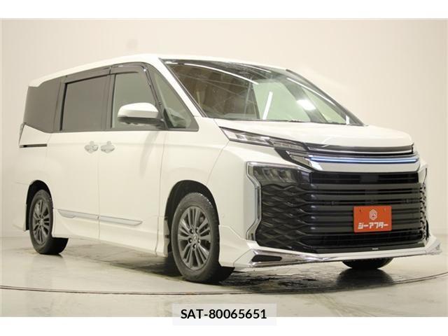 Toyota VOXY HYBRID 2023-02 6915289-5